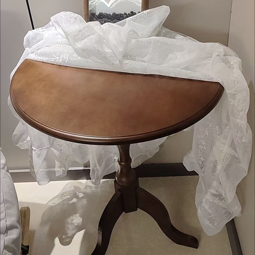 Solid Wood American-Style Negotiation Table Reception Cafe Hotel Home Table European-Style Retro Small Round Table 
 Several Balcony Round Tables