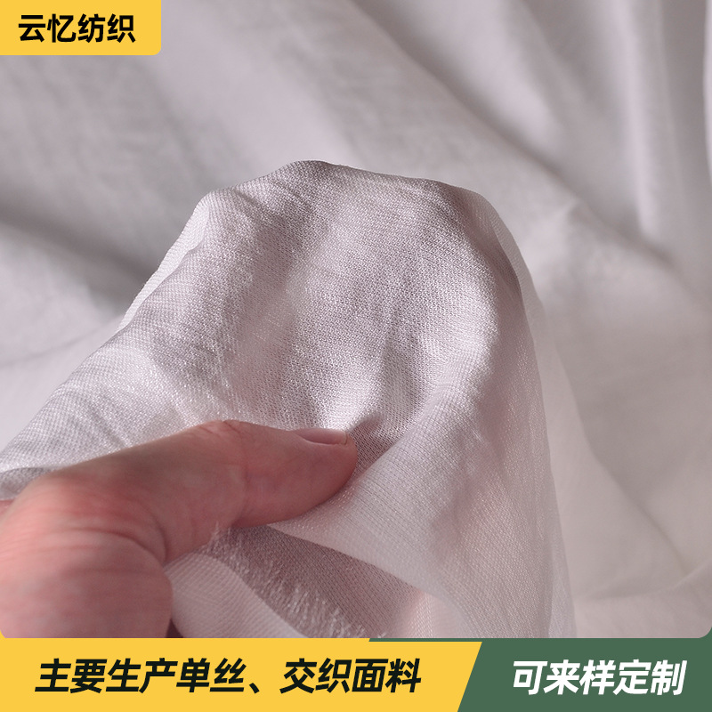 现货 有光骑兵斜并喷厂家直销斜纹工装衬衫布料休闲裤面料