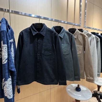 High-Quality Luojia Jacket 26 New Style Suede Texture Lapel Long-Sleeve Shirt-Style Jacket for Men and Women Trendy High-Quality Luojia Jacket 26 New Style Suede Texture Lapel Long-Sleeve Shirt-Style Jacket for Men and Women Trendy
