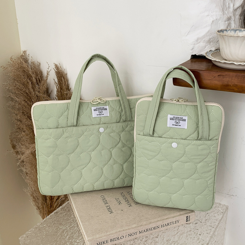 Quilted Love Heart Laptop Bag 11/ 14inch Korean Style Simple Commuting Storage Bag Lightweight Shockproof Notebook Bag Quilted Love Heart Laptop Bag 11/ 14inch Korean Style Simple Commuting Storage Bag Lightweight Shockproof Notebook Bag
