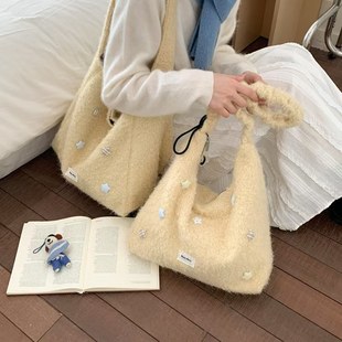 ��ϵ��������ë�q�μ����Ů�¿�㼑��L�ް�Ҹ�°�С��ͨ����Ӱ�