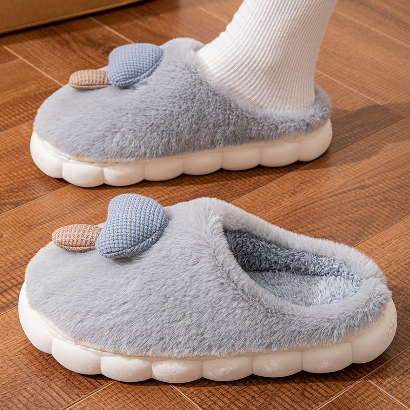 Zapatillas de algodón de hongos de invierno transfronterizas, zapatillas de invierno de peluche cálidas, zapatillas de pelo para parejas domésticas, mujeres