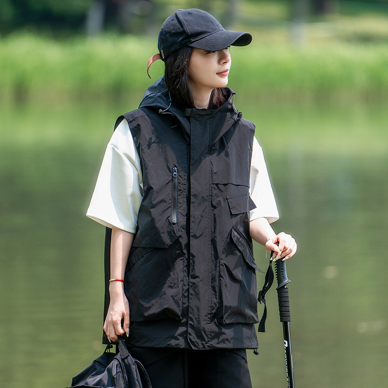 Mountain-Style Functional Workwear Vest for Men, Summer Multi-Pocket Hooded Vest, Outdoor Casual Trendy Brand Layered Vest Mountain-Style Functional Workwear Vest for Men, Summer Multi-Pocket Hooded Vest, Outdoor Casual Trendy Brand Layered Vest