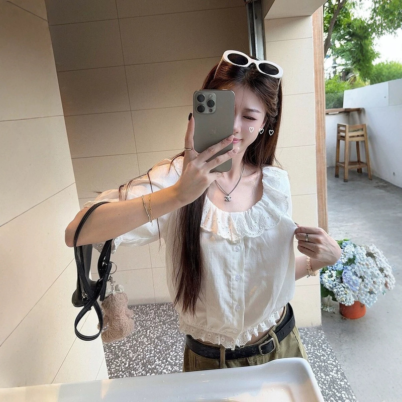 French White Lace-Trimmed Doll Collar Puff-Sleeved Short-Sleeved Shirt for Women 2026 New Sweet Petite Top