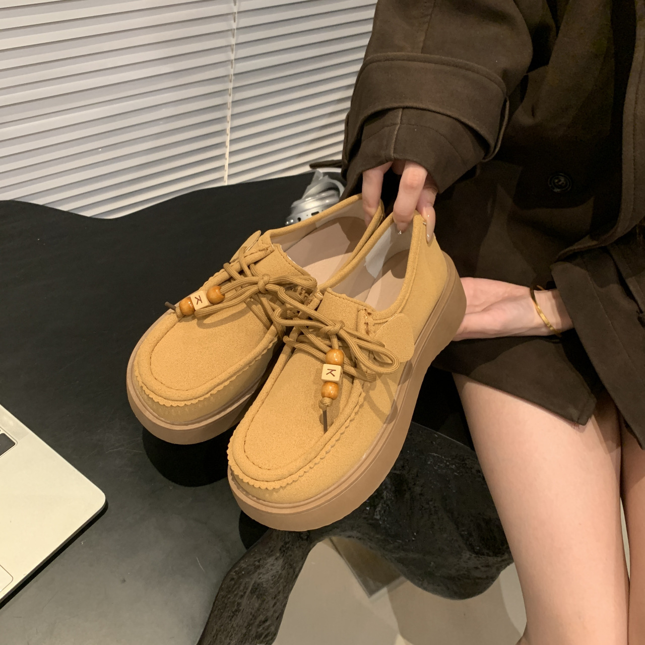 2026 primavera y verano de nuevo estilo cuentas trenzadas retro nicho universal Lefour zapatos Bocken