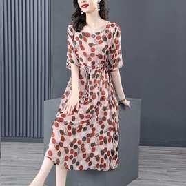 波点连衣裙时尚妈妈收腰大码休闲显瘦减龄遮肉裙子夏天2023新款