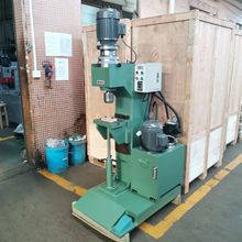 158油压旋铆机8吨液压旋铆机油压铆接机大铆钉连接件旋铆机