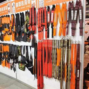 �羳�S��ֱ����ݙC��������C�p��μ�Ӻ񱳎��Ȓ�ʽ��ݙCE18