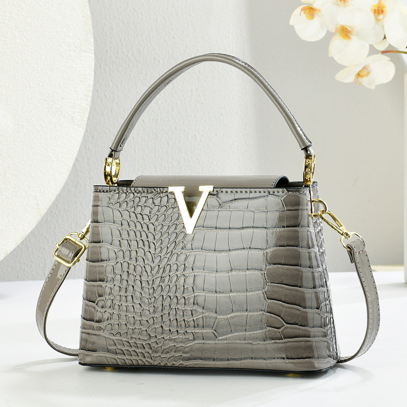 Bolsa de moda de cocodrilo, mochila de viaje casual, diseño retro, mochila de mujer, bolsas transfronterizas