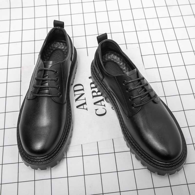 Pequeños zapatos de cuero para hombres 2025 otoño nueva correa de cabeza redonda estilo británico tendencia negra 37 talla zapatos simples zapatos muffin suela gruesa image 5