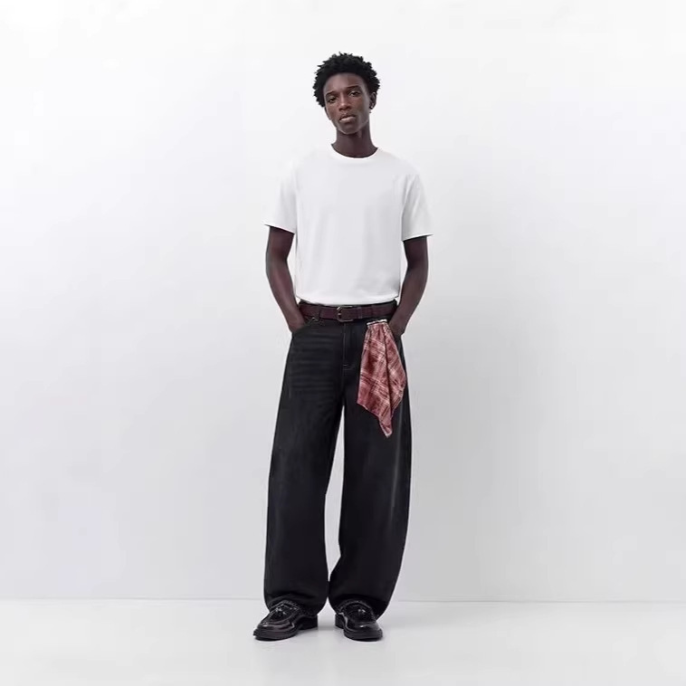 Loose-Fitting Men's Jeans with Detachable Hood, Barrel-Shaped Jeans with Wide Legs Loose-Fitting Men's Jeans with Detachable Hood, Barrel-Shaped Jeans with Wide Legs