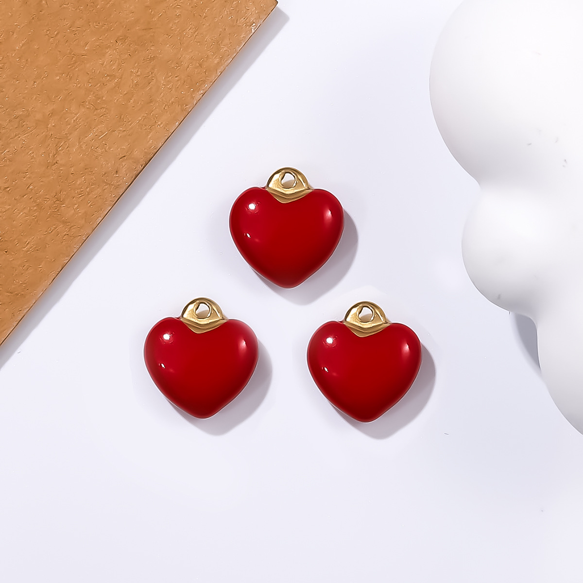 Moon, Heart Shape Pattern Unisex Gender Enamel Design 1 Piece 304 Stainless Steel Moon Heart Shape Pendant