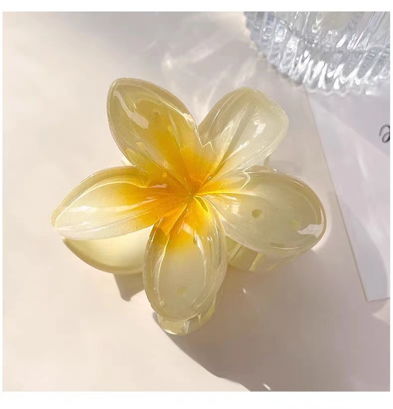 ビーチのリゾート風の卵の花のヘアピンの女性の後頭部の半分の髪のクリップの気質のサメのクリップの髪の飾り