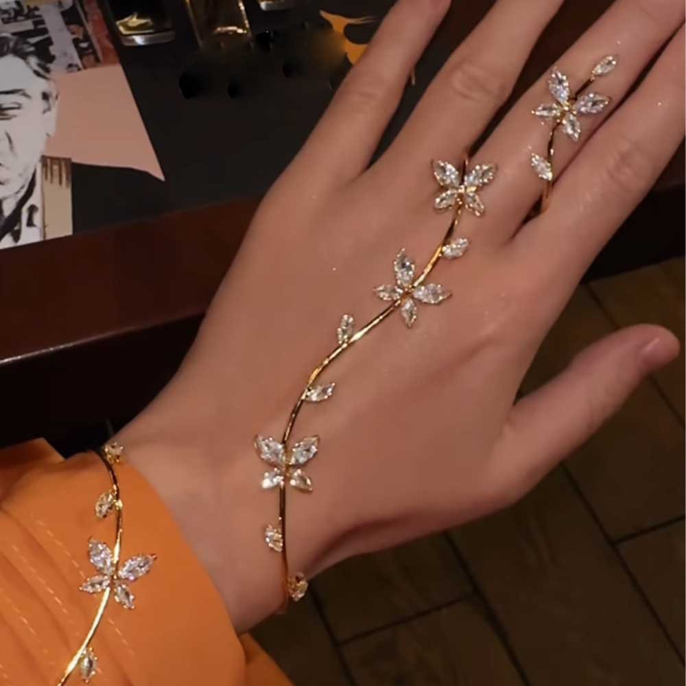 Nuevos brazaletes de flores transfronterizos Personalidad de apertura ajustable Brazalete accesorios de moda mujer Brazalete