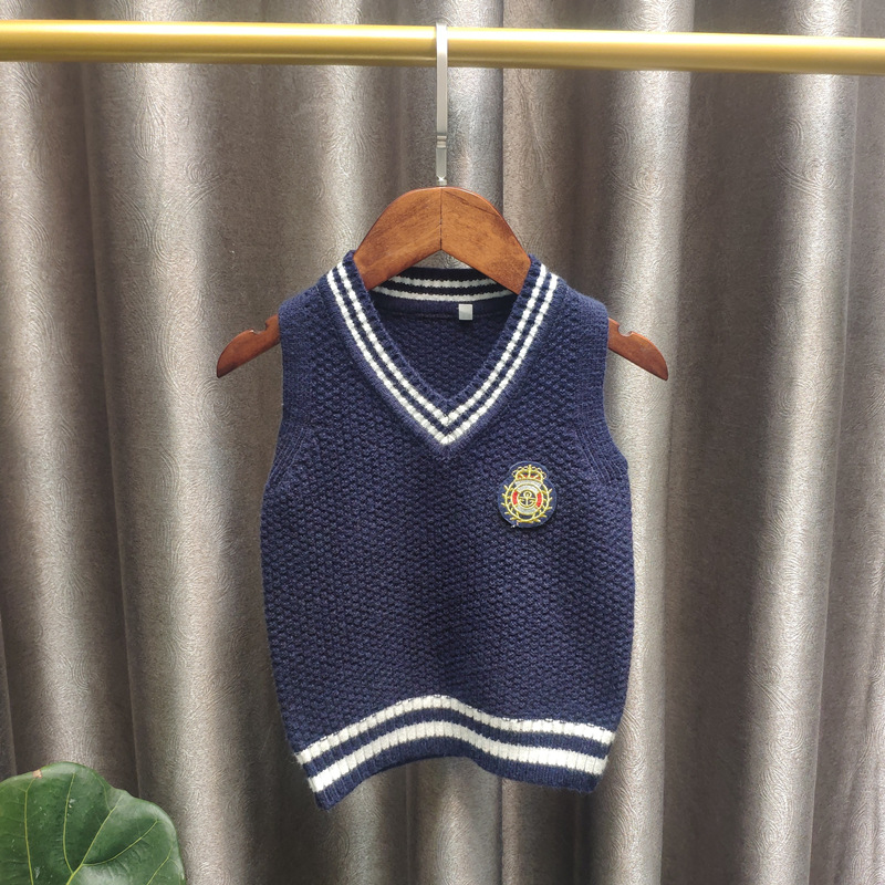 Entrega de una pieza [Jin Yong] Chaleco de punto con cuello en V para niños otoño femenino Estilo universitario Chaleco de suéter de niños y niñas moda