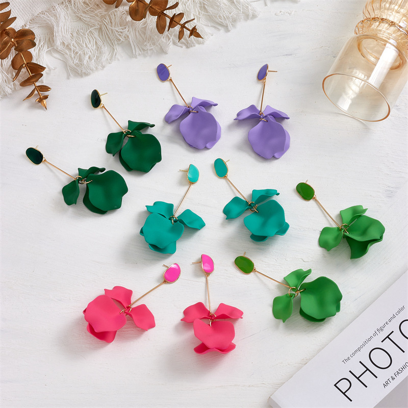 2023 Summer New Flower Earrings European and American Exaggerated Fashion Petal Earrings Retro Pastoral 925 Silver Pin