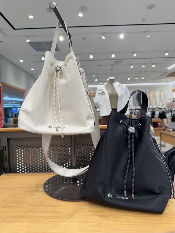 クロスボーダー ルルレモン 巾着 5L レディース 巾着 バケットバッグ ポータブル ショルダー クロスボディバッグ カジュアル|undefined