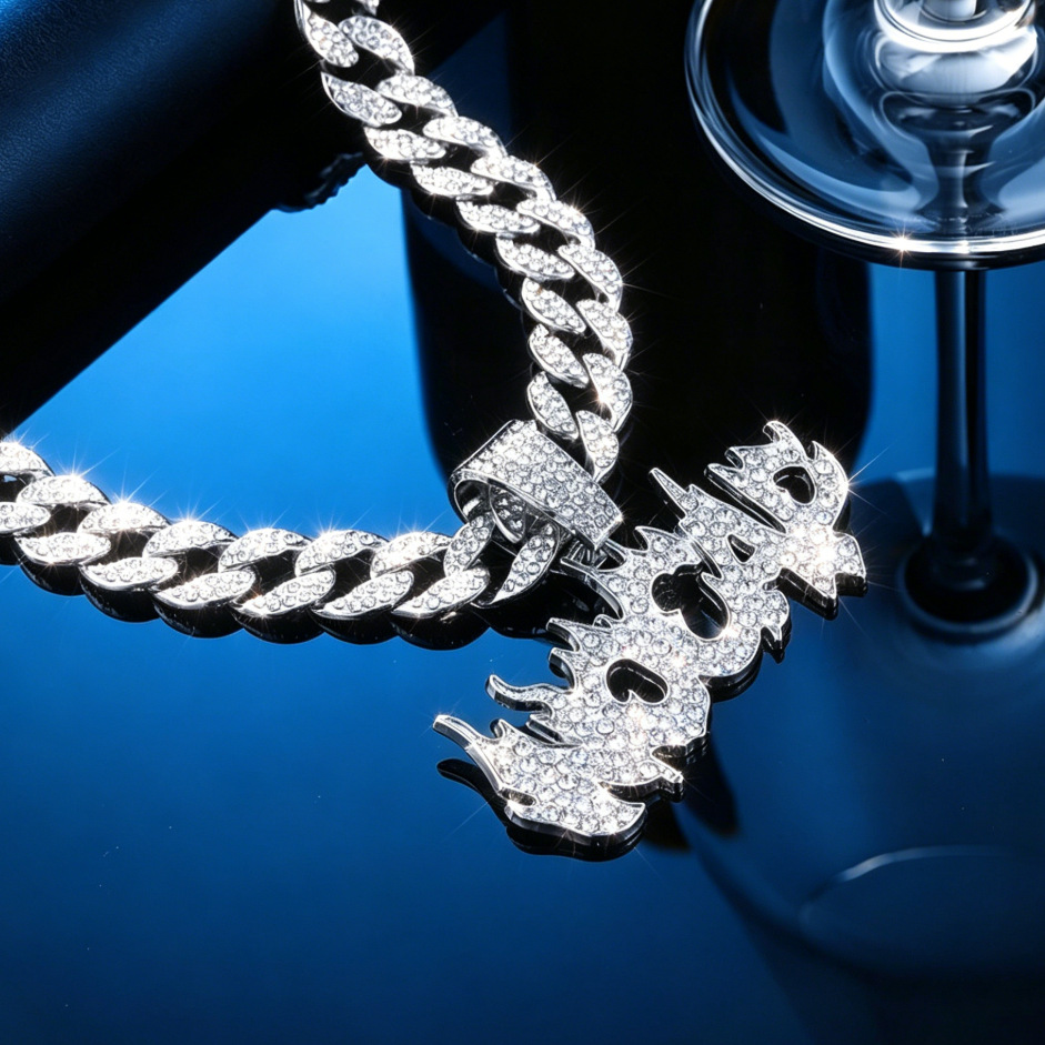 Llama transfronteriza letras NOCAP collar de aleación colgante cadena de moda cubana collar de moda moda hombre hip hop