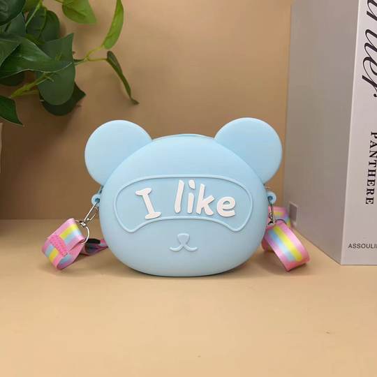 Letter bear head Children's coin purse 2023 new silicone bag mini messenger bag shoulder bag cute super cute fashion
