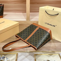 香港真皮凱旋門手提托特包包女2024新款時尚通勤大容量單肩水桶包