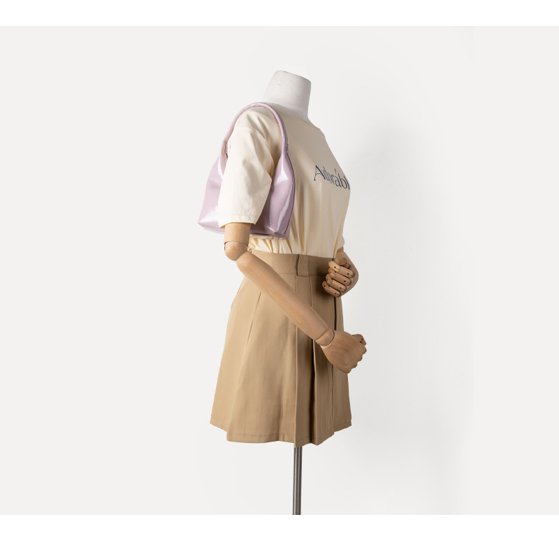 Korean niche design glossy high-end texture single shoulder underarm bag, summer fashion simple casual hand-held_voghion.com