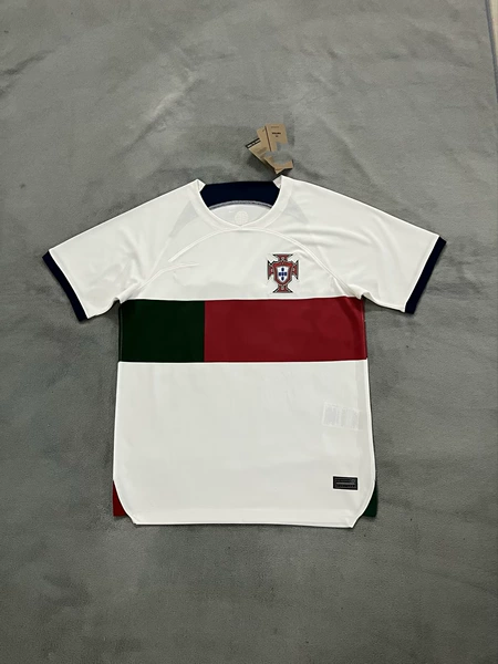 2223 Portuguese away
