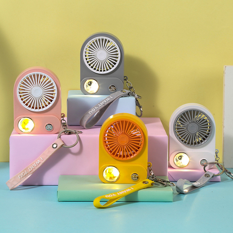 Lively Keychain Fan, Mini Portable Cute 3-Speed Wind Speed USB Charging Small Fan, Portable Summer Best Seller