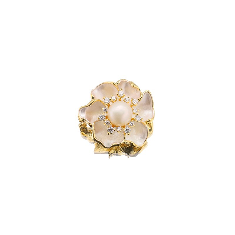 Natural broche de perlas de agua dulce de las mujeres Luz de lujo de alta gama nicho hecho a mano 18K oro real electrochapado ramillete accesorios fabricante