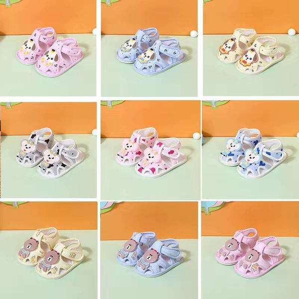 Sandals female baby random powder or yellow [cloth bottom]