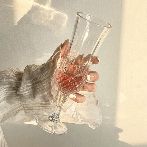 ins wind glass embossed champagne glass red wine cup goblet high value foreign wine wine glass water cup home