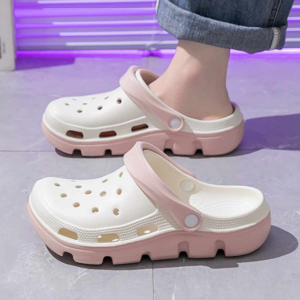 利达妮 Eva Croc Shoes Женские 2025 пляжные нескользящие туфли с ощущением Шит на побережье составляющих Летняя верхняя одежда для мужчин