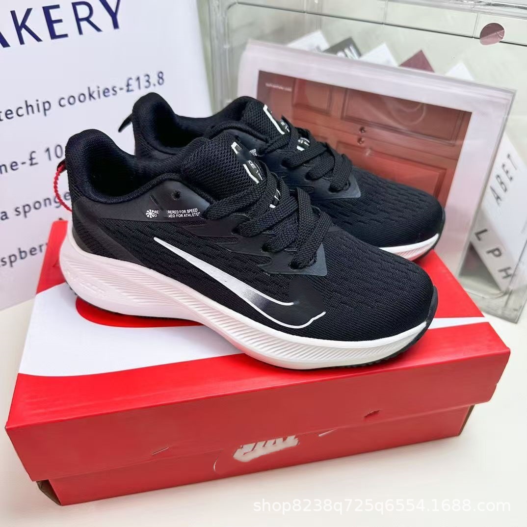 Quality summer lightweight breathable wear-resistant sneakers for…
