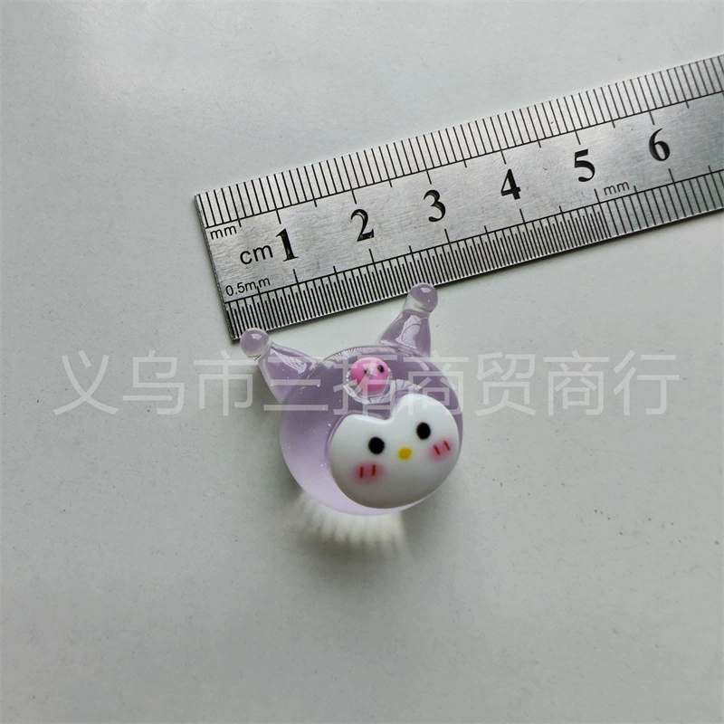 Cartoon accessories, cream phone case, three dimensional accessory, DIY