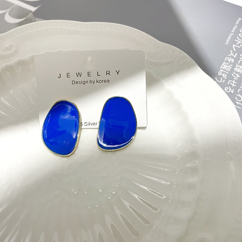 Fashion New Klein Blue Oval Oil Drop Elegance Alloy Earrings Women display picture 1