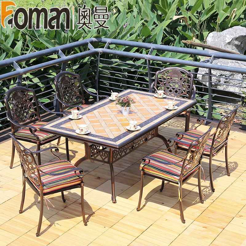 Outdoor Cast Aluminum Table and Chair Five-piece Set Balcony Villa Leisure Table and Chair Courtyard Iron Table and Chair Outdoor Terrace Furniture