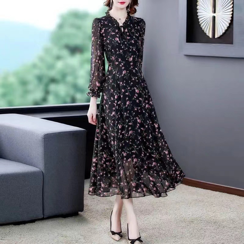Chiffon Shirt Women's Long-Sleeved 2025 Spring New Floral Dress Women's Large Size Fat mm Age-Reducing Bottoming Long Skirt