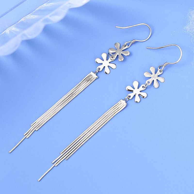 the republic of korea Dongdaemun have more cash than can be accounted for Jewelry S925 Sterling Silver Flower tassels Earrings ear hook