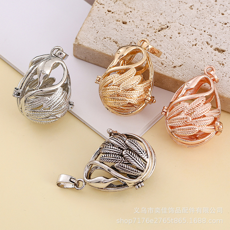 Casual and Fashionable Openable Swan Pattern Accessories Aromatherapy Essential Oil Necklace Magic Box Pendant DIY Jewelry Wholesale
