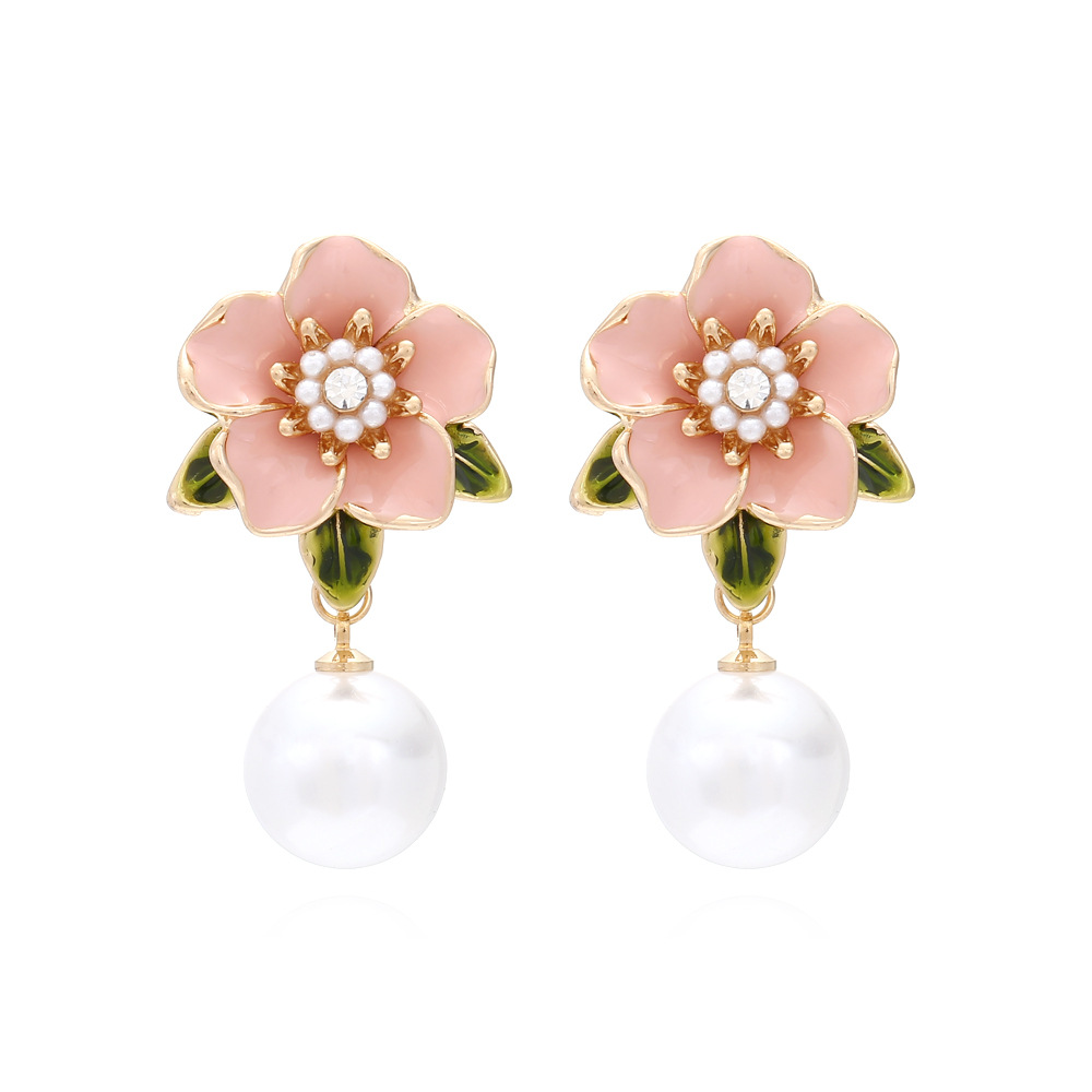 Fresh universal fashionable cute earrings pearl