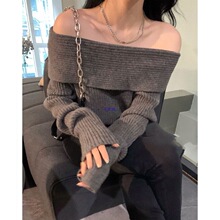 ¶�����n�Lһ�ּ�ë��Ů�ﶬ�r��©��к�ɫһ���Iᘿ�������