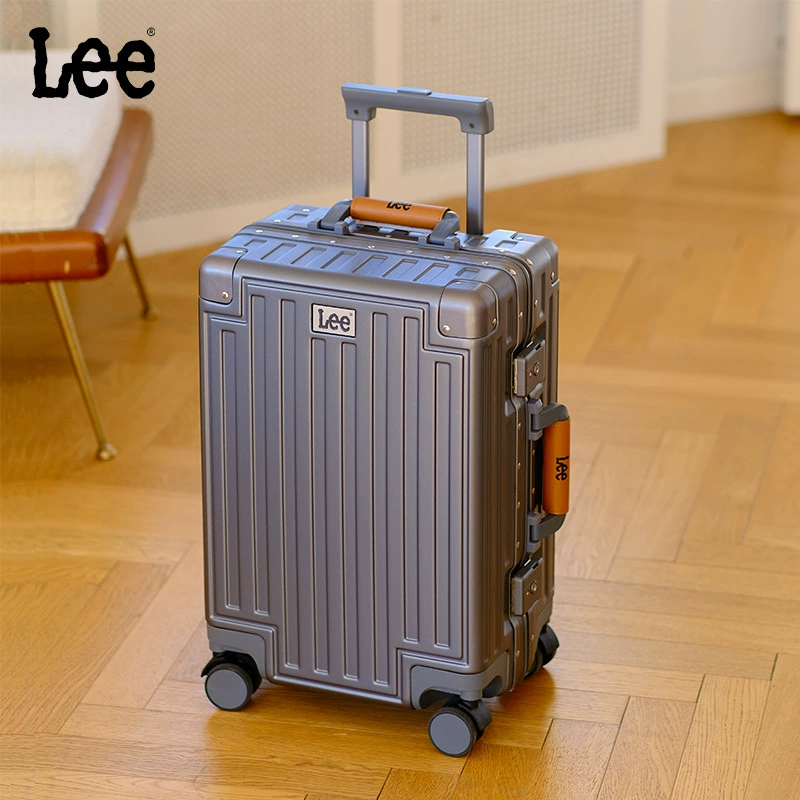 Lee Suitcase, glass holder, 20 inch