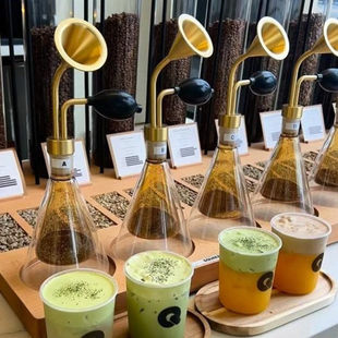 ���ȶ�������ˮԇ��ƿ�S�~��xspaˮ��������ƿ�׾��w���Ѫ