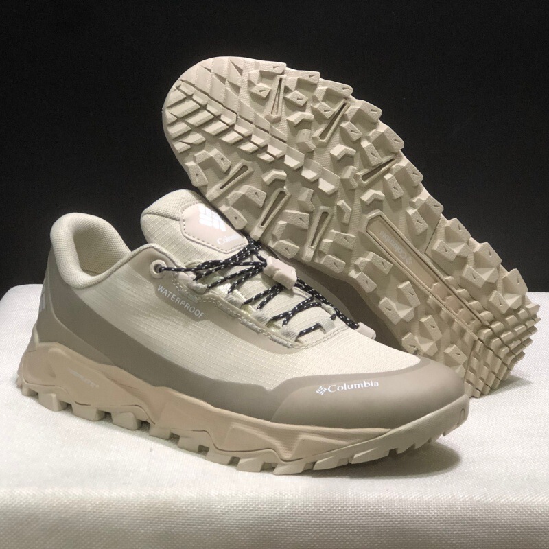 Colombia Hiking Shoes Men's Sports Shoes Colombia Hiking Shoes Men's Sports Shoes