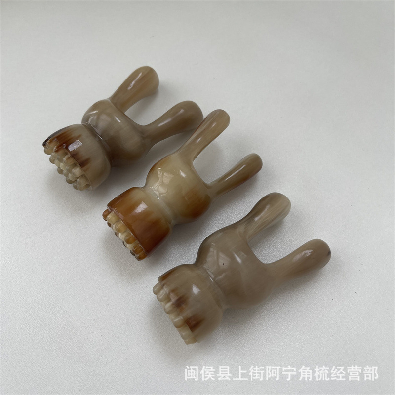 Horn Facial Massage Tool Rabbit Ear Shape Guasha Scraper Portable Buffalo Horn Beauty Roller overview