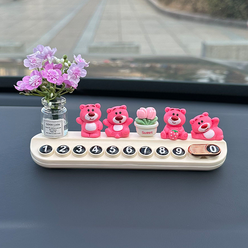 Placa de estacionamiento 2025 nuevo lindo oso de fresa coche tarjeta telefónica accesorios de automóviles adornos de mujer