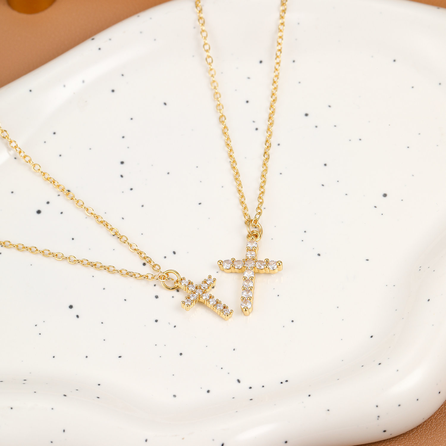 Double Layer Cross Pendant Necklace Gold Plated Clavicle Chain_voghion.com