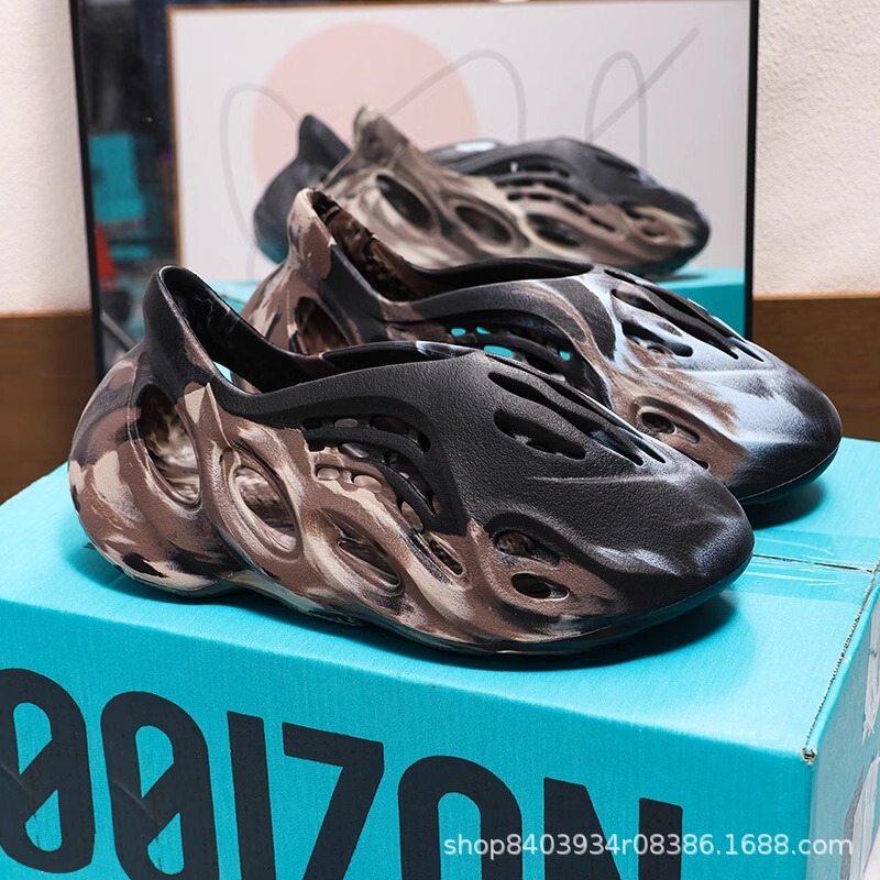 Yezi Yeezy Coconut Croc Shoes Men's Summer Outerwear Eva Thick-Soled Outdoor Casual Baotou Sandals Yezi Yeezy Coconut Croc Shoes Men's Summer Outerwear Eva Thick-Soled Outdoor Casual Baotou Sandals