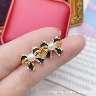 Natural freshwater pearl bow earrings 2022 new fashion niche design temperament autumn and winter New earrings