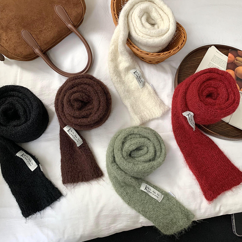 Bufandas de otoño y invierno sensación de atmósfera nuevo estilo coreano variante suave dulce sólido bufandas pegajosas delgadas calentamiento del collar