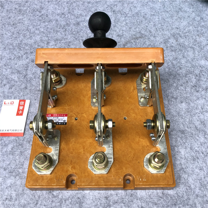 上海良大单投刀开关开启式隔离开关HD11B-200/38  HD11F-200/38